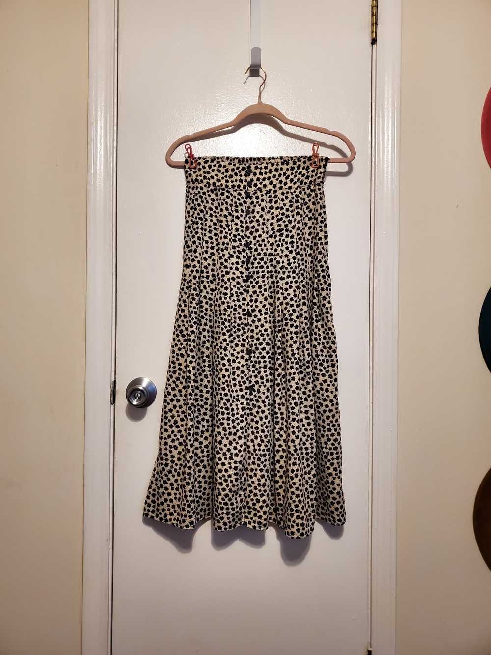 H&M Cream Midi Skirt with Black Small Floral Print